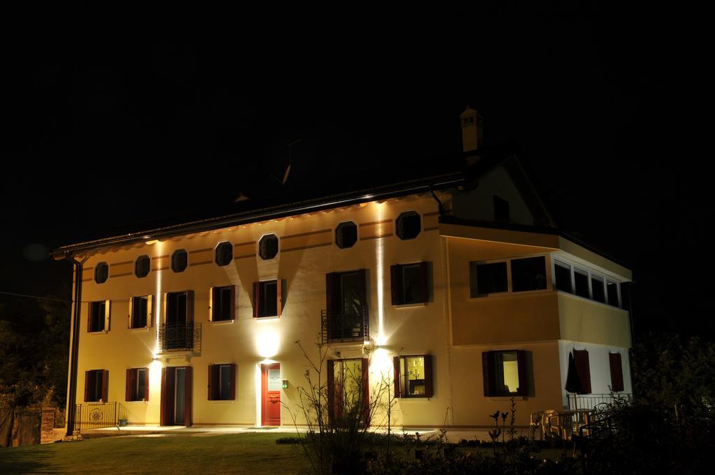 Bed and Breakfast Casa Novecento Feltre Esterno foto
