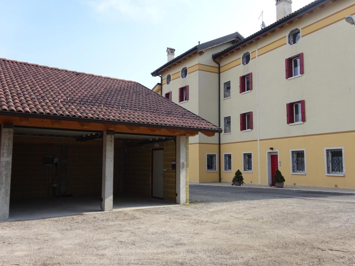 Bed and Breakfast Casa Novecento Feltre Esterno foto